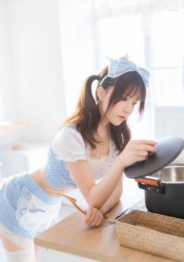 十次啦综合怡春院_十万网红美女美酱