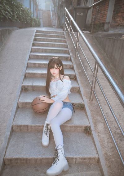 欧美变态另类系列Sm_云播放粤语日本成人在线