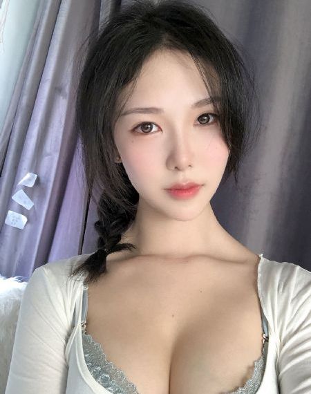 飘雪影院手机免费版在线看_国产剧动漫在线观看