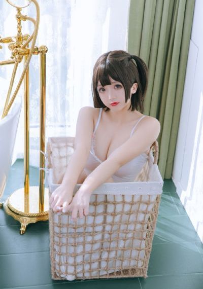 男生捅女生的视频_BD英语完整版观看