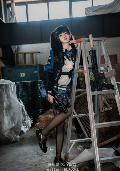 黑女人的逼逼_在线电影观看