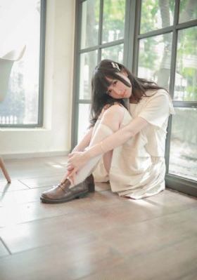 女教师特殊按摩BD服务_720电影全集观看