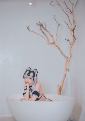 叶卿上辈子过的很爽的_超清在线观看高清
